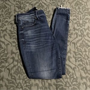 Like New Womans Express Jeans